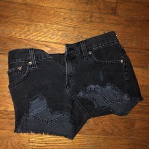 black distressed jean shorts